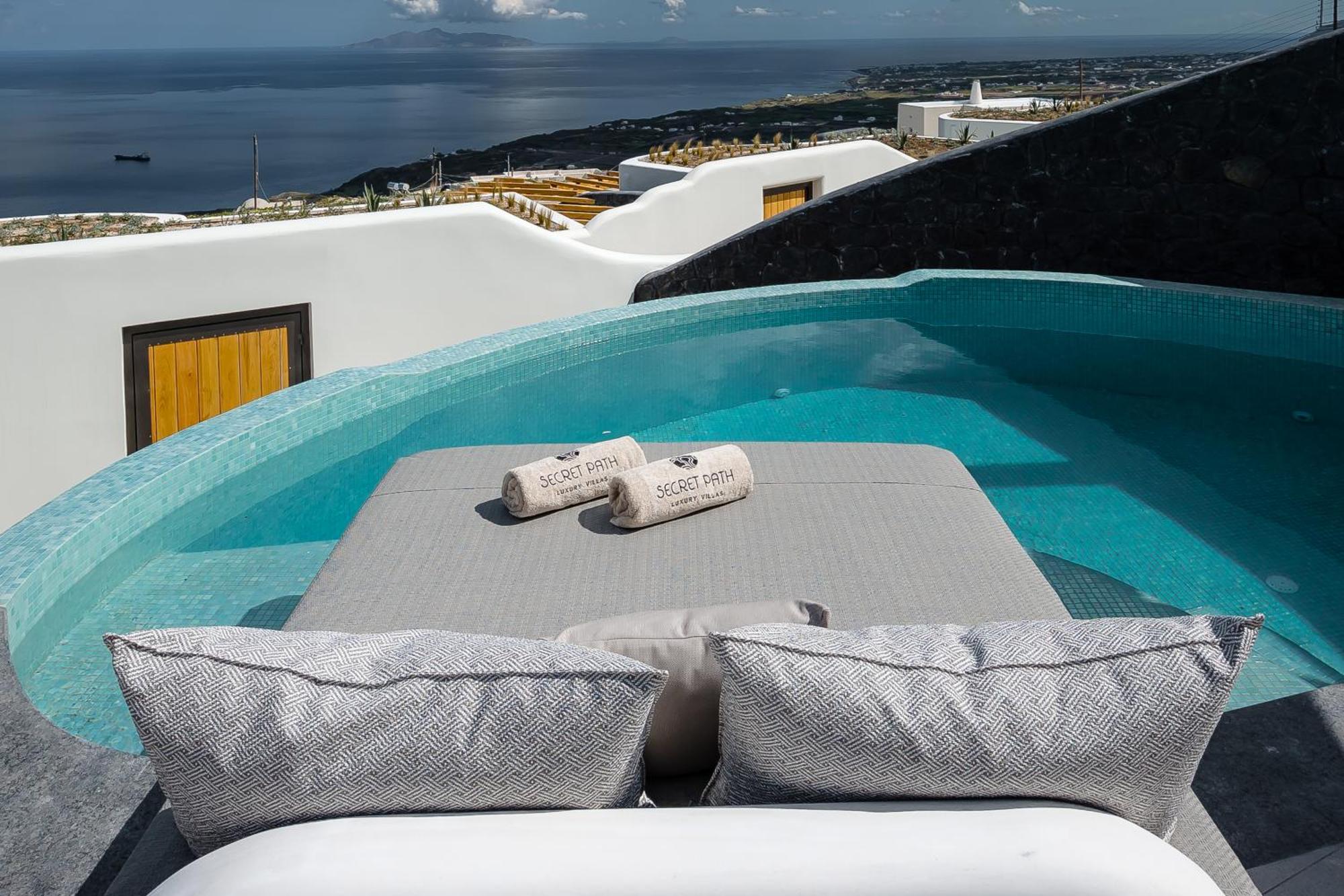 Secret Path Luxury Villas Imerovigli  Exterior photo
